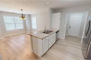 5811 Mondavi Pl, Fayetteville, NC 28314 - Photo 9