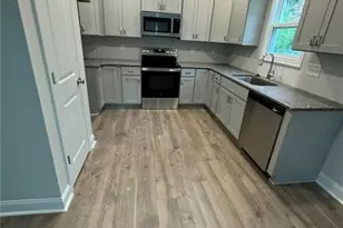 360 Summerhill Rd, Fayetteville, NC 28303 - Photo 3