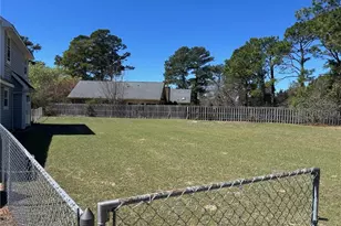 5708 Bear Creek Cir, Fayetteville, NC 28304 - Photo 5