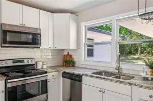 1002 Fleetwood Dr, Fayetteville, NC 28305 - Photo 7