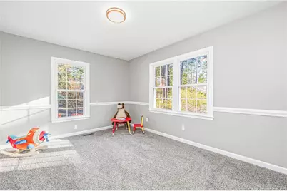 3406 Hawthorne Street, Hope Mills, NC 28348 - Photo 9