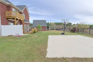 323 Damsel Ct, Linden, NC 28356 - Photo 27