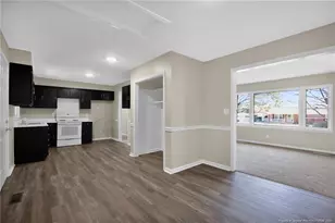 1910 Stockton Dr, Fayetteville, NC 28304 - Photo 11