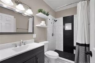 191 S Green St, Parkton, NC 28371 - Photo 21