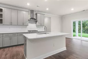 1124 Summer Daisy Circle, Aberdeen, NC 28315 - Photo 9