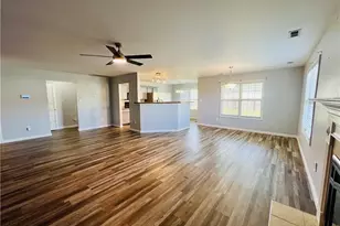 641 Hogart St, Raeford, NC 28376 - Photo 5