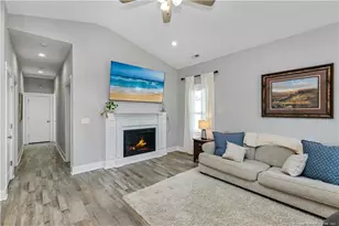 323 W Wooddall St, Benson, NC 27504 - Photo 13