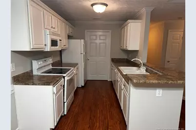 1811 Balmoral Drive #203, Fayetteville, NC 28304 - Photo 7