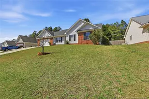 800 Bramblegate Rd, Hope Mills, NC 28348 - Photo 3