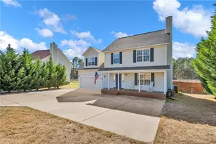 120 Kristin Ave, Spring Lake, NC 28390 - Photo 3