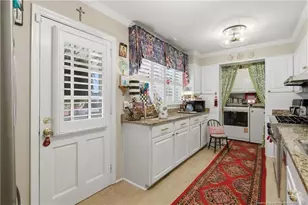 523 Vista Dr, Fayetteville, NC 28305 - Photo 15