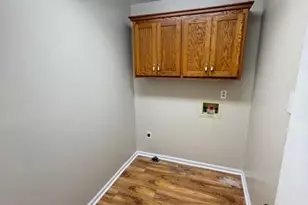 539 Crooked Creek Ct, Fayetteville, NC 28301 - Photo 3