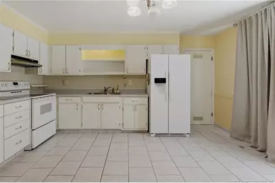 423 Perth Street, Fayetteville, NC 28314 - Photo 15