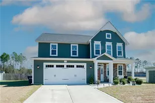 1537 Creekwood Rd, Hope Mills, NC 28348 - Photo 1