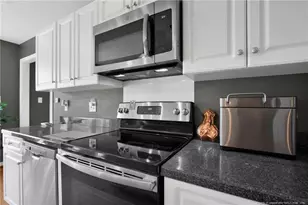 73 Timberlake Dr, Clinton, NC 28328 - Photo 17