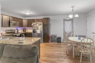 140 Denning Farm Ln, Benson, NC 27504 - Photo 5