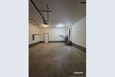 513 Roundtree Drive, Fayetteville, NC 28303 - Photo 9