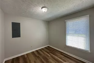 6413 Brookshire St, Fayetteville, NC 28314 - Photo 21