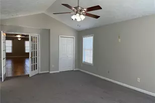 6413 Brookshire St, Fayetteville, NC 28314 - Photo 25