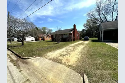 202 N Edinborough Street, Red Springs, NC 28377 - Photo 3