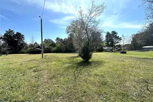 202 N Edinborough St, Red Springs, NC 28377 - Photo 7