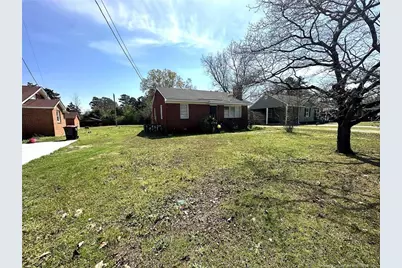 202 N Edinborough Street, Red Springs, NC 28377 - Photo 3