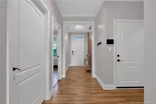 829 Falling Creek Ln, Fayetteville, NC 28304 - Photo 5