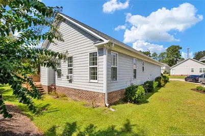 829 Falling Creek Lane, Fayetteville, NC 28304 - Photo 31