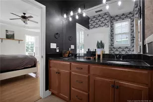 829 Falling Creek Ln, Fayetteville, NC 28304 - Photo 25