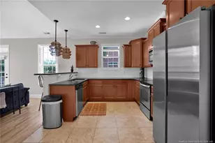 829 Falling Creek Ln, Fayetteville, NC 28304 - Photo 17