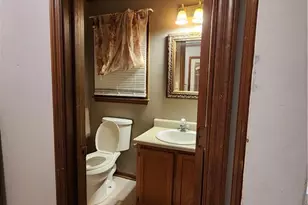 4016 Bankside Dr, Fayetteville, NC 28311 - Photo 9