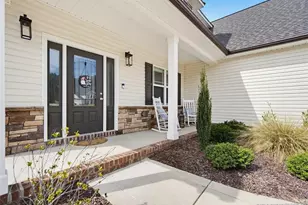 111 Valleydale Dr, Benson, NC 27504 - Photo 5