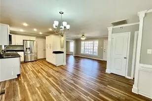 521 Deerpath Dr, Fayetteville, NC 28311 - Photo 7