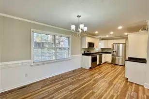 521 Deerpath Dr, Fayetteville, NC 28311 - Photo 11