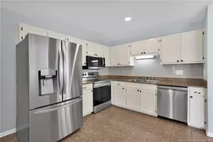 1342 Oak Knolls Dr, Fayetteville, NC 28314 - Photo 9