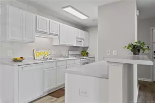 405 Meadowland Ct, Hope Mills, NC 28348 - Photo 15