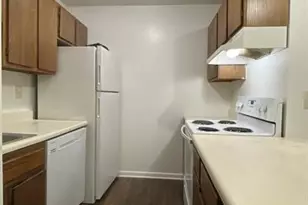 6400 Starbrook Dr, Fayetteville, NC 28304 - Photo 9