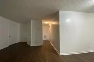 6400 Starbrook Dr, Fayetteville, NC 28304 - Photo 3