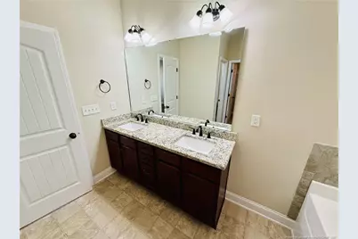 848 Bellingham Way, Fayetteville, NC 28312 - Photo 15