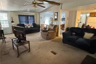 110 Chavis Ln, Cameron, NC 28326 - Photo 5