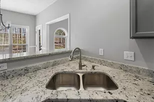 903 Penguin Dr, Fayetteville, NC 28312 - Photo 23