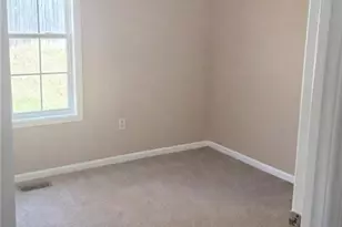 329 Abbottswood Dr, Fayetteville, NC 28301 - Photo 9