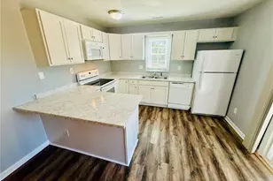 6319 Norton Dr, Fayetteville, NC 28304 - Photo 5