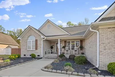 5704 Gentleman Drive, Hope Mills, NC 28348 - Photo 5