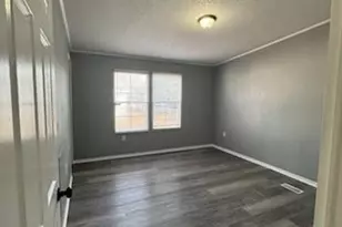 122 Oak St, Fayetteville, NC 28306 - Photo 5