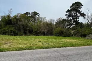 2610 Rogers St, Lumberton, NC 28358 - Photo 1