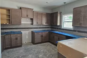 6085 Ari Ct, Fayetteville, NC 28312 - Photo 3