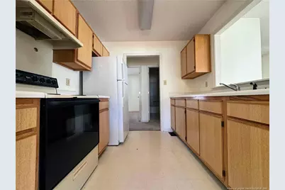 3324 Donnett Court, Spring Lake, NC 28390 - Photo 7