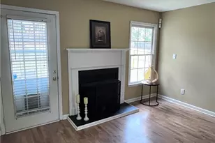 5705 Kingstree Dr, Fayetteville, NC 28304 - Photo 11