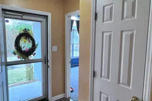 5705 Kingstree Dr, Fayetteville, NC 28304 - Photo 9